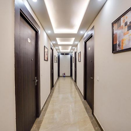 Hotel Super Townhouse The Royal Casa Ghaziabad Exterior foto